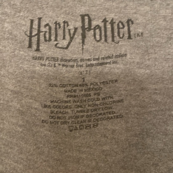 Torrid Harry Potter Hufflepuff T-shirt - Picture 4 of 4